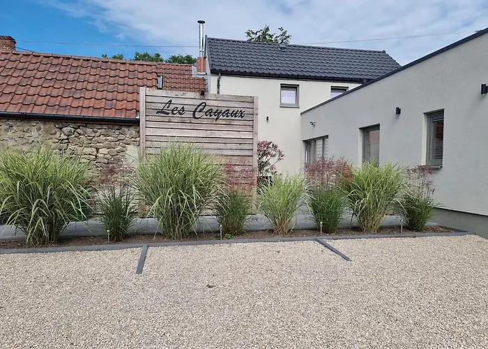 Les Cayaux